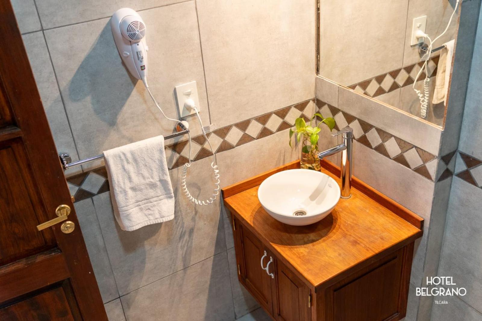 Hotel Belgrano Tilcara Luaran gambar